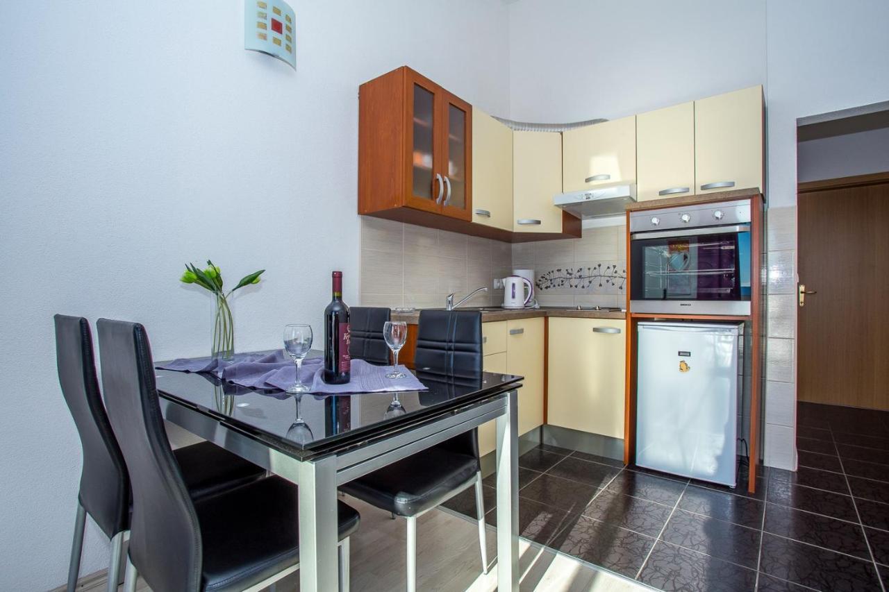 Apartments Marija 奥库格哥恩基 外观 照片